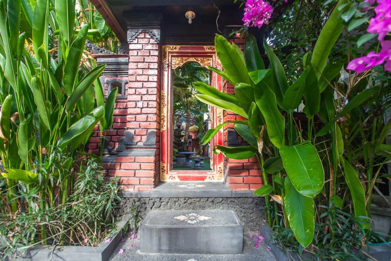 Taksu Bali Guest house Kuta (Bali)